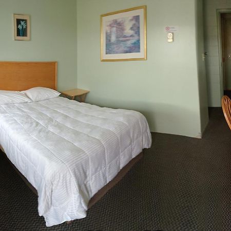 Cochrane Chimo Motel المظهر الخارجي الصورة