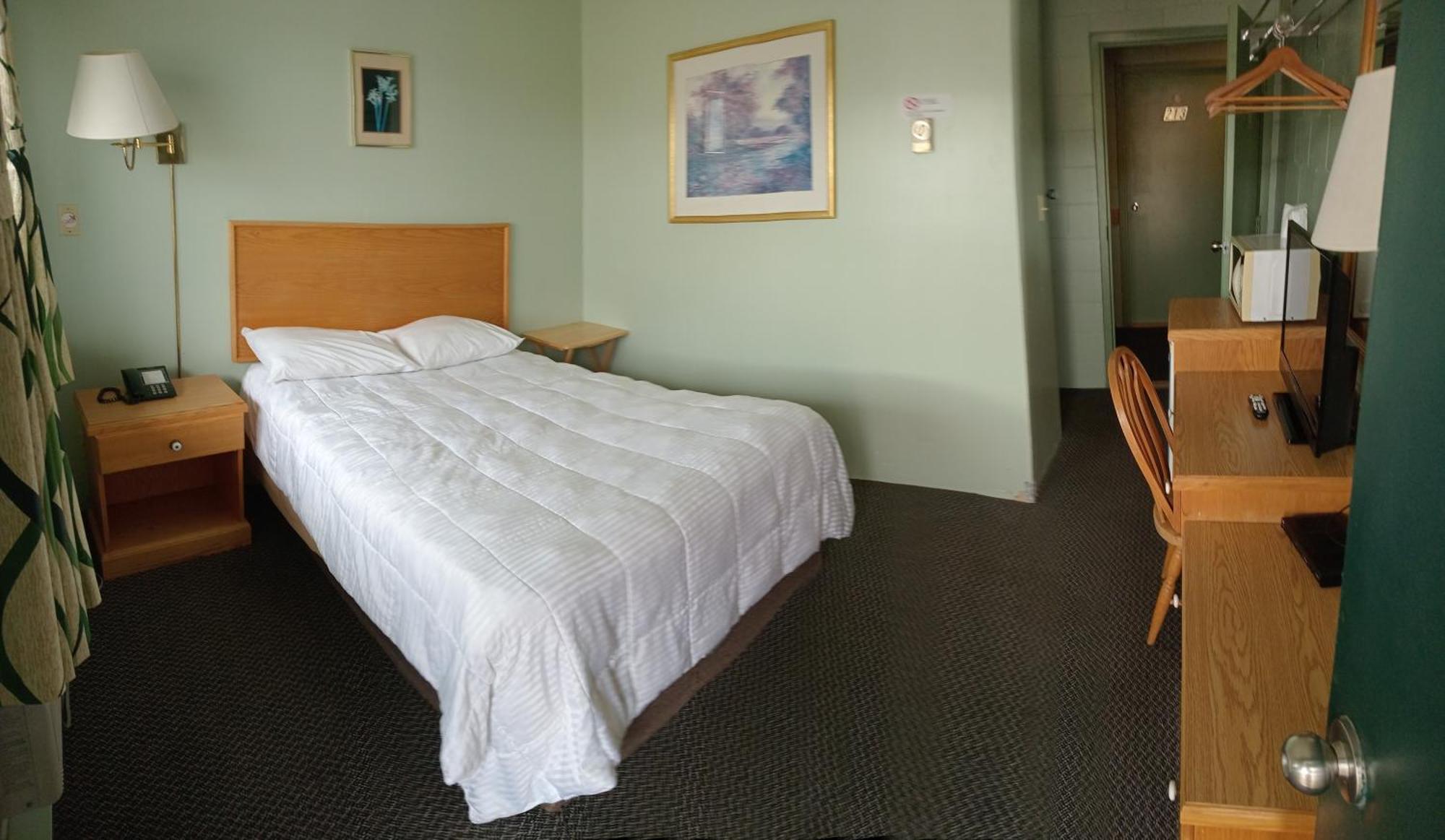 Cochrane Chimo Motel المظهر الخارجي الصورة