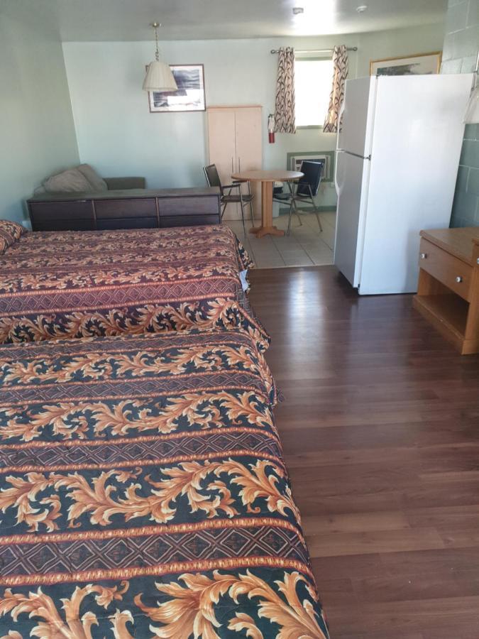 Cochrane Chimo Motel المظهر الخارجي الصورة