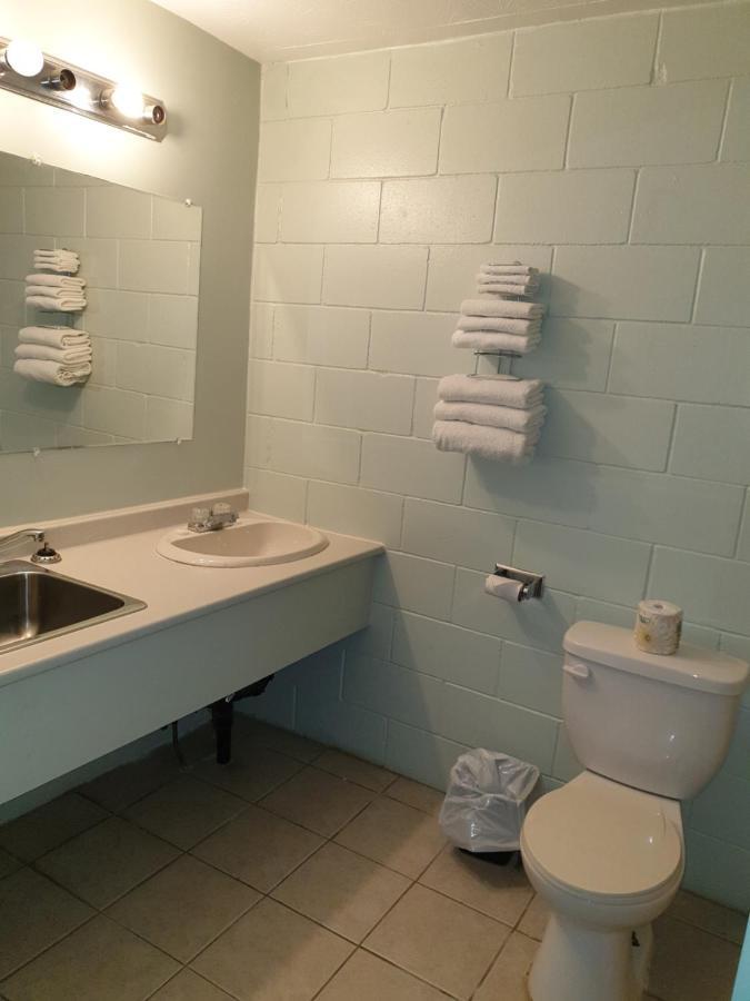 Cochrane Chimo Motel المظهر الخارجي الصورة