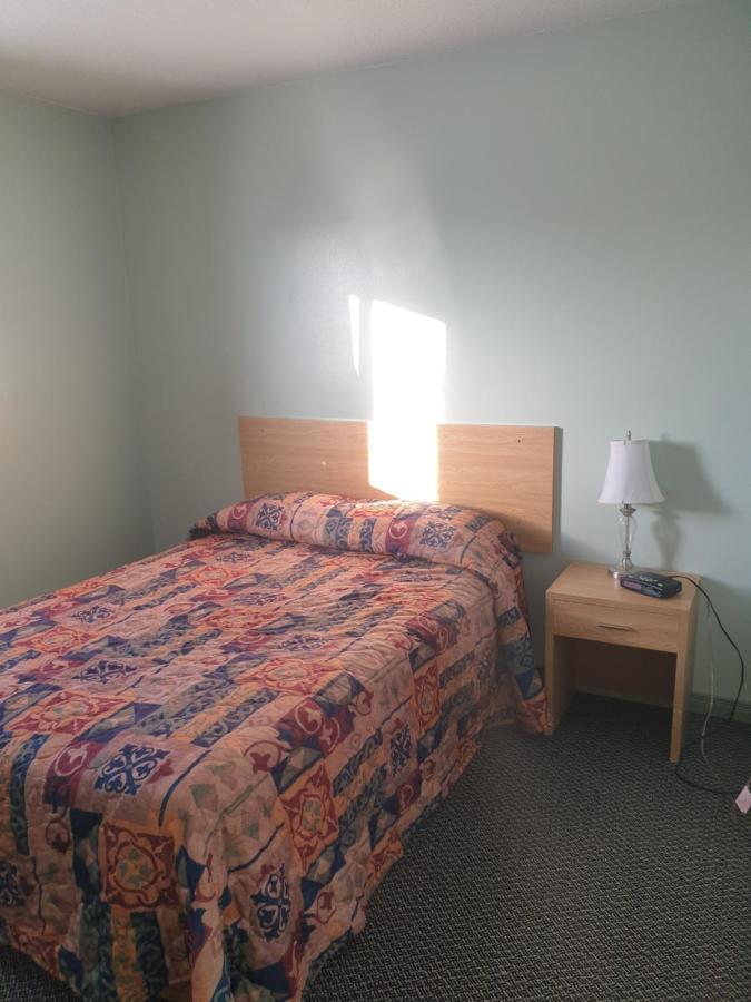 Cochrane Chimo Motel المظهر الخارجي الصورة