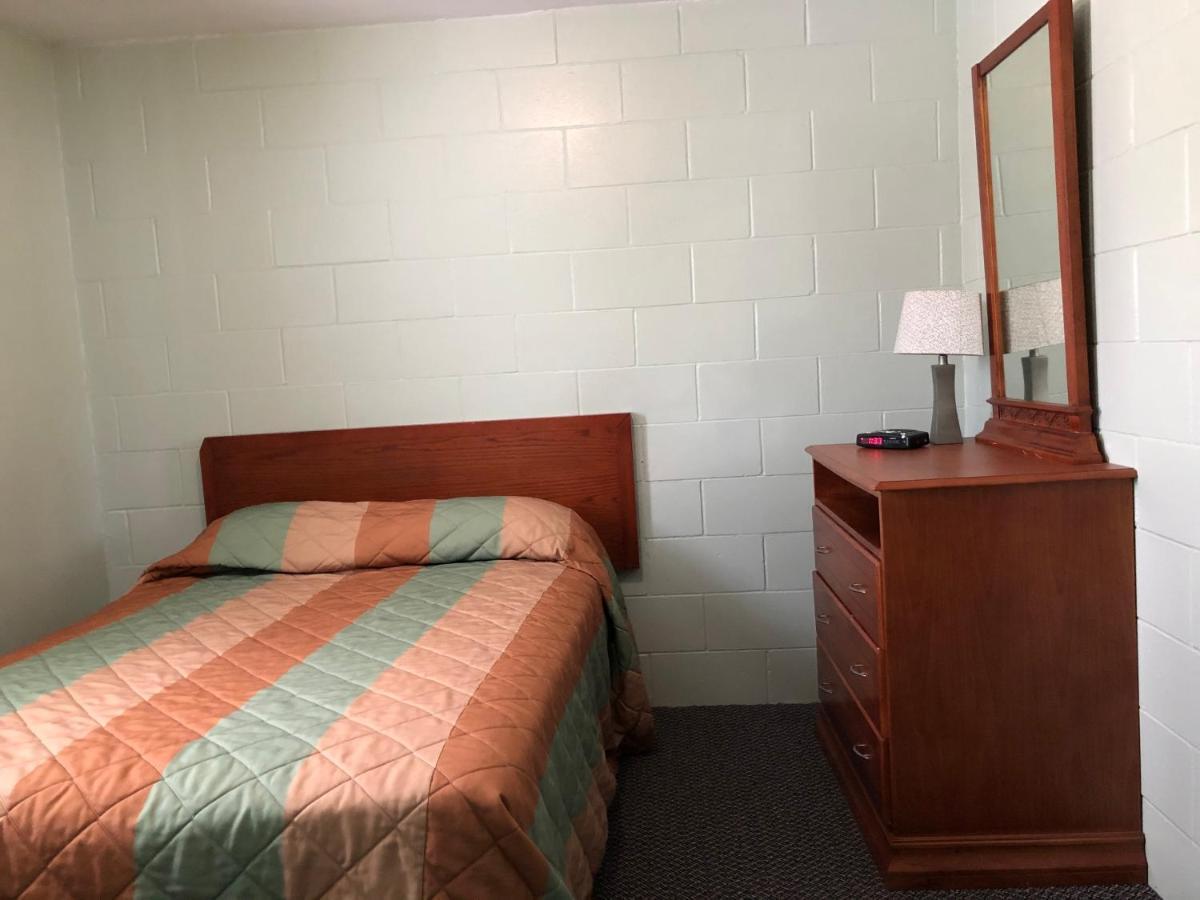 Cochrane Chimo Motel المظهر الخارجي الصورة