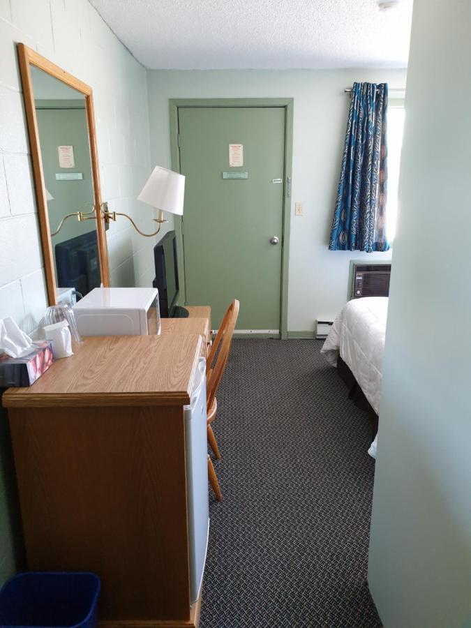 Cochrane Chimo Motel المظهر الخارجي الصورة